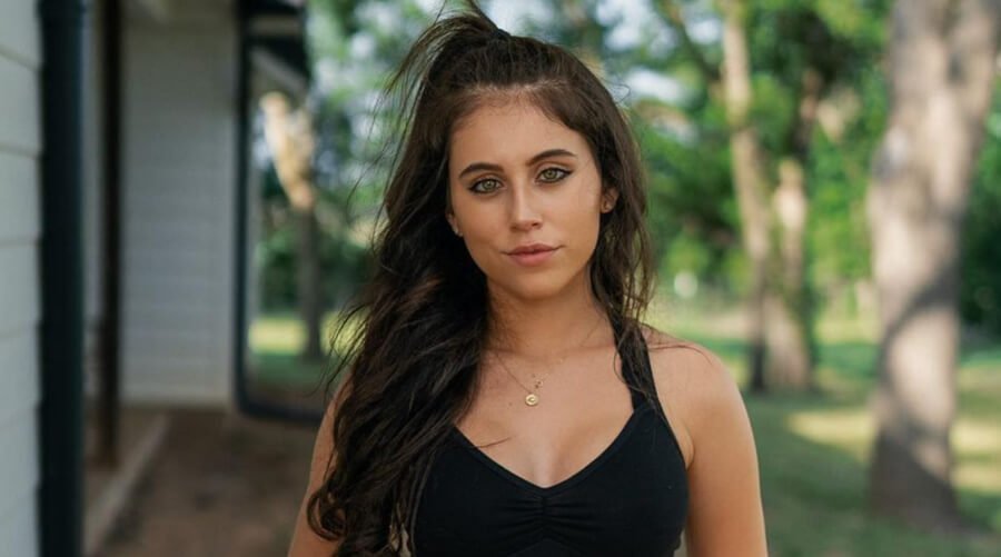 Violet Summers