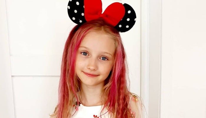 super polina cover