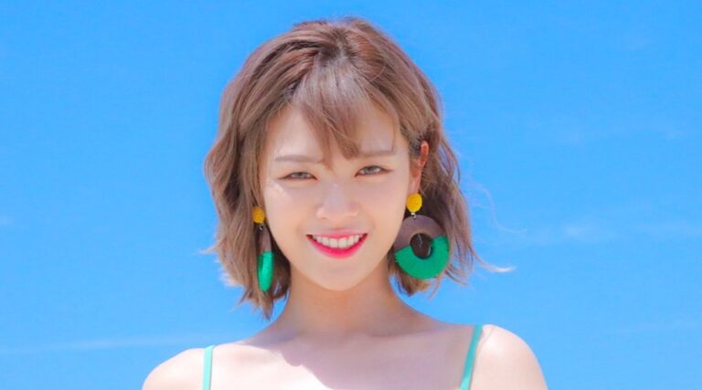 Jeongyeon TWICE 8