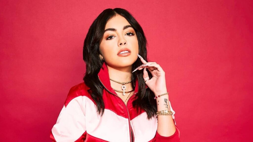 Malu Trevejo 7