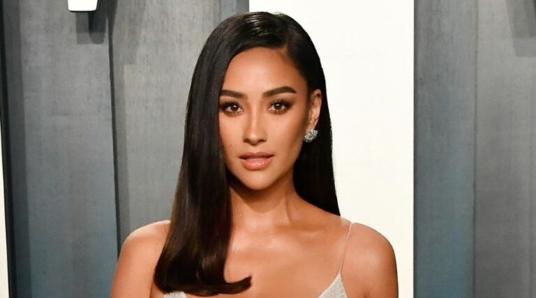 Shay Mitchell