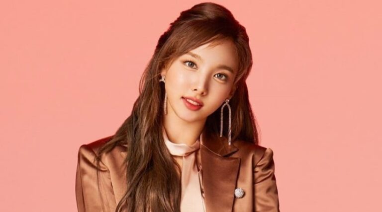 Nayeon TWICE 8