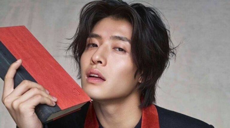 Kang Ha Neul