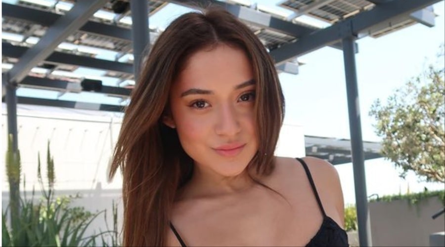 Mia Huffman