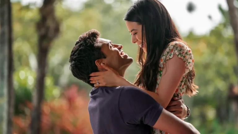 Mother of the Bride Review: Netflix Rom-Com with Heart